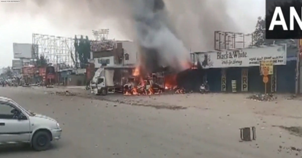 Karnataka: Fire breaks out at firecracker shop in Attibele, 4 injured